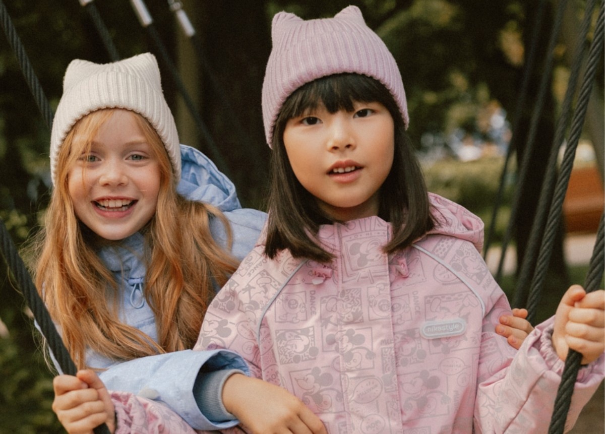 Куртки и ветровки для школьников