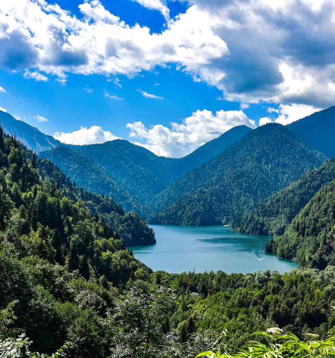 Источник: https://beautpic.klev.club/974-abhaziya.html