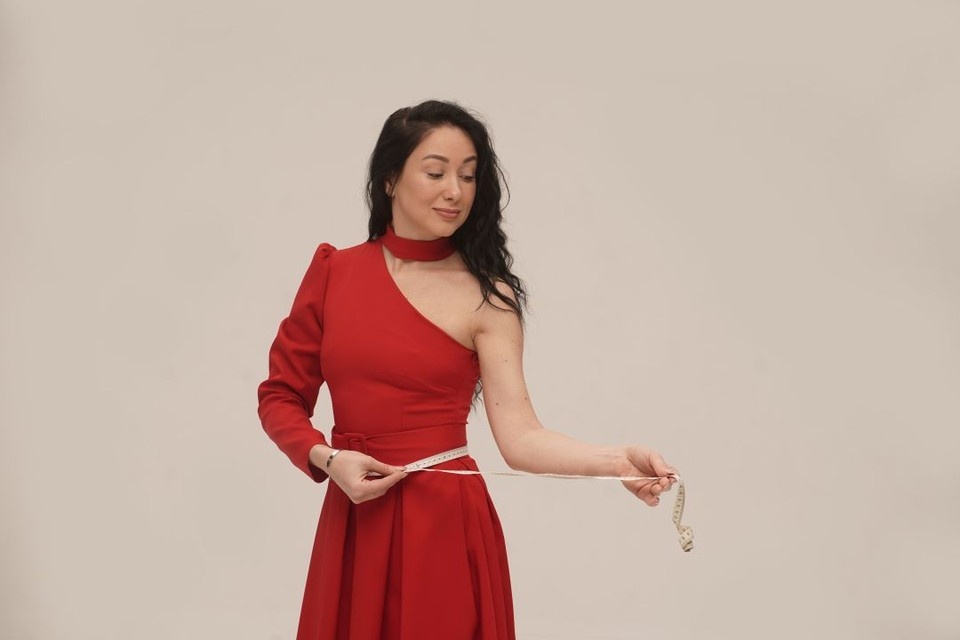    Зухра Балакеримова объяснила, что операция убирает жир, но не всегда воздействует на фиброзные перетяжки Светлана МАКОВЕЕВА