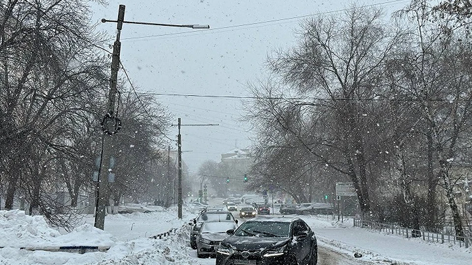 Правда ли, что нужно мигать дальним светом перед запуском двигателя в мороз? Разбираю любопытный эксперимент