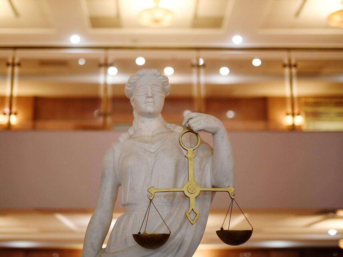    Статуя Фемиды в суде© РИА Новости . Владимир Астапкович