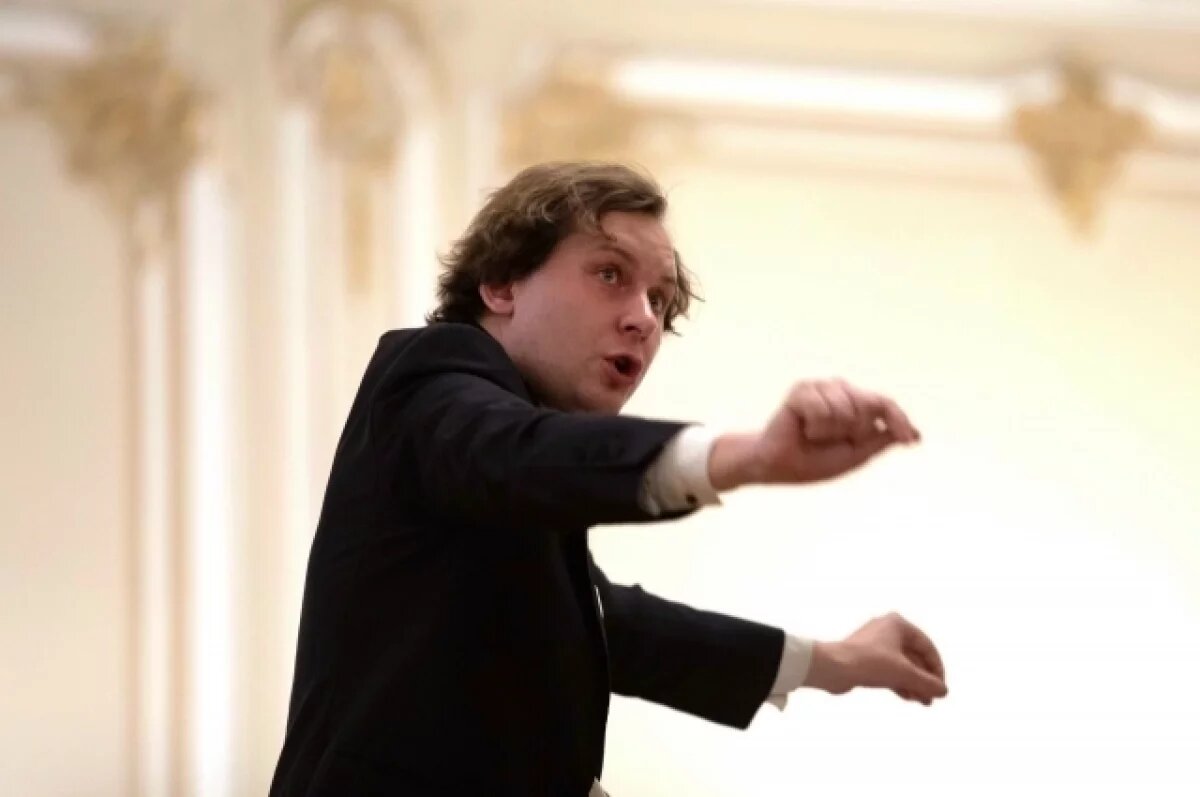    Сошел с лыжни, замёрз: спасатели описали странную смерть дирижера на озере