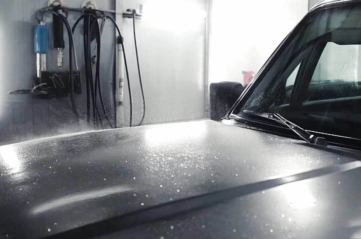    Омич отсудил компенсацию за повреждение машины на автомойке