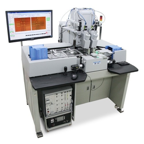 Контактный фотолитограф производства завода «Планар». Изображение: planar.by