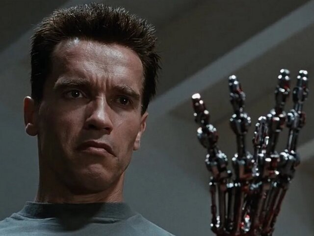    Фото: кадр из фильма "Терминатор"; режиссер – Джеймс Кэмерон; производство – Cinema 84, Euro Film Funding, Hemdale Films