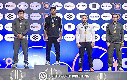    /  ФОТО из архива Н. Монова Администратор