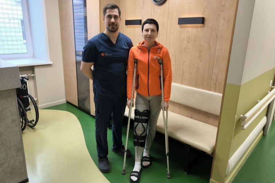 Травма колена 30-летней давности не помешала стать чемпионкой. Фото: пресс-служба Новосибирского НИИТО им. Я. Л. Цивьяна.