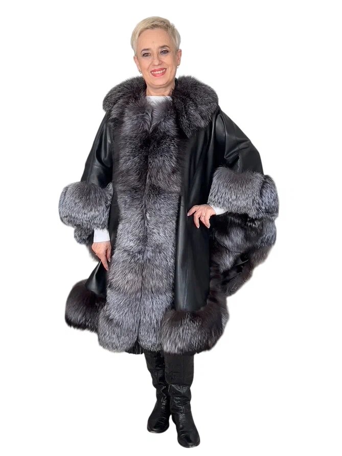 Пошив пелерины из кожи и меха. Ателье Ирины Берзиной.