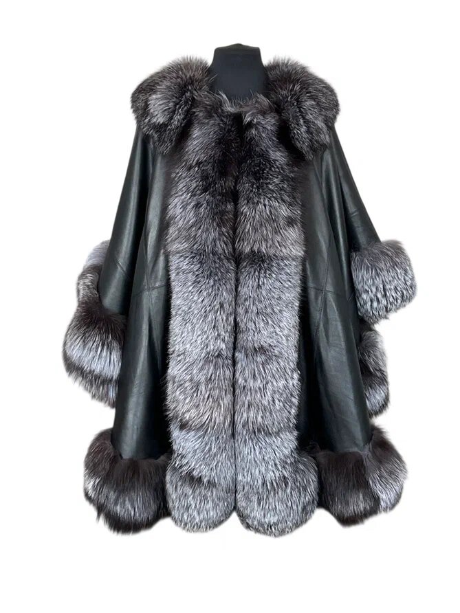 Пошив пелерины из кожи и меха. Ателье Ирины Берзиной.