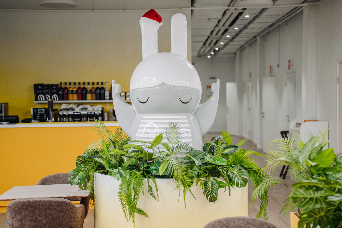 Выполнено декораторами Ми Декор