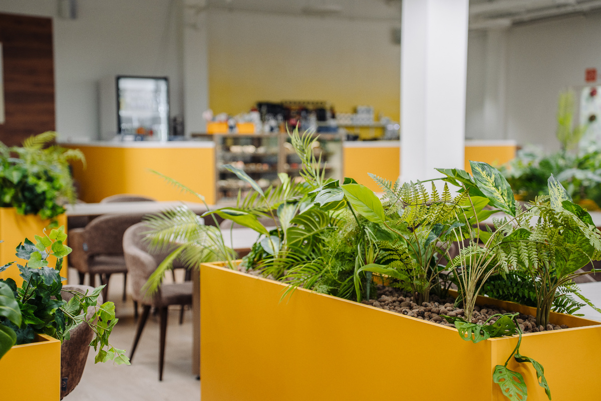 Выполнено декораторами Ми Декор