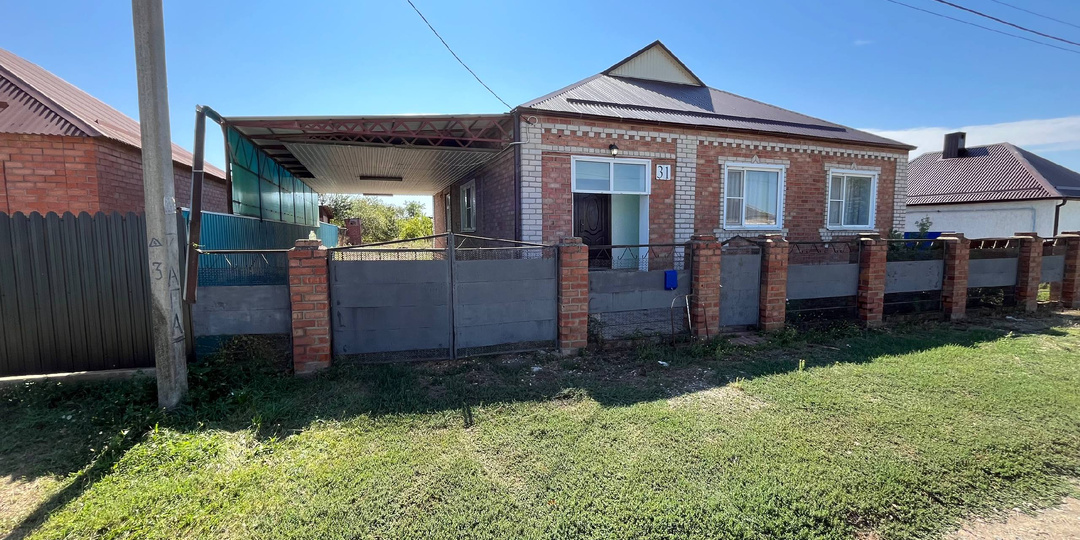 Продается дом в станице Стародеревянковская Краснодарский край