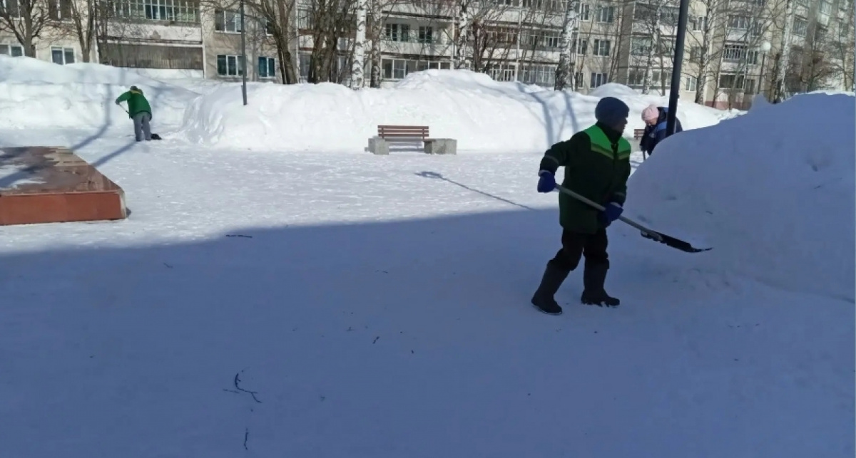    Фото администрации города