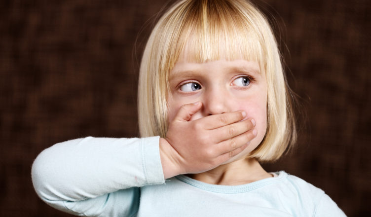 РЕБЕНОК НАДЕЕТСЯ НАУЧИТЬСЯ ГОВОРИТЬ. ЧТО ПРАВДА, А ЧТО МИФ?