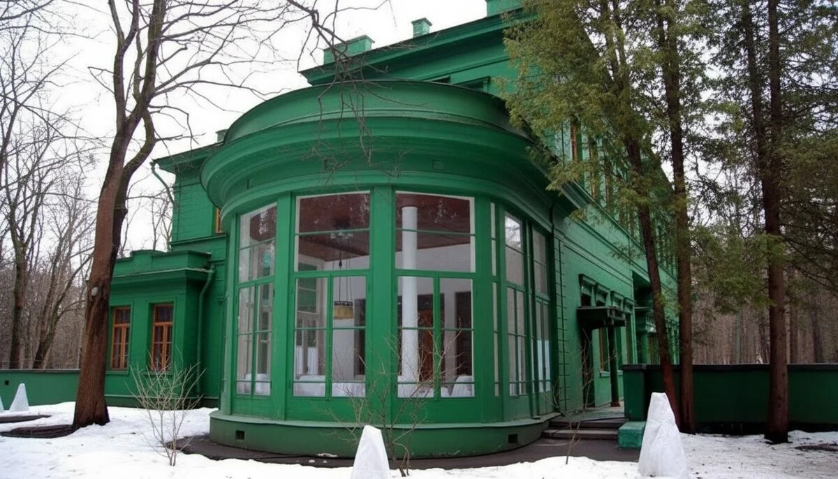 Листайте вправо, чтобы увидеть больше изображений