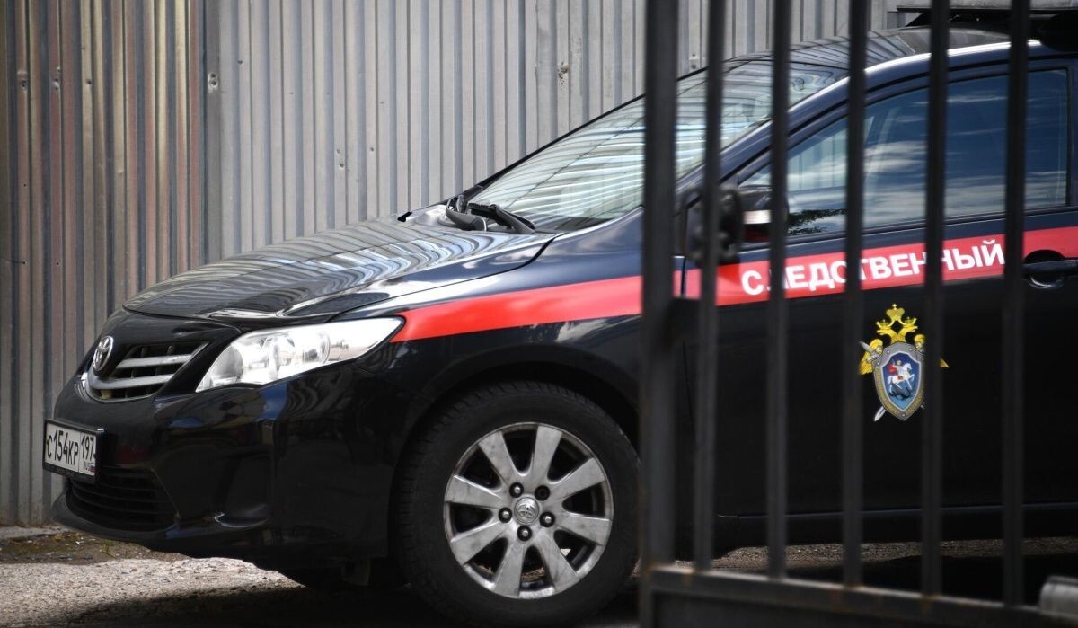     Автомобиль Следственного комитета России. Источник: © РИА Новости Автор фото: Евгений Одиноков