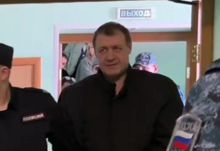 Бывший заместитель губернатора Курской области Алексей Дедов. Обложка © Объединённая пресс-служба судебной системы Курской области