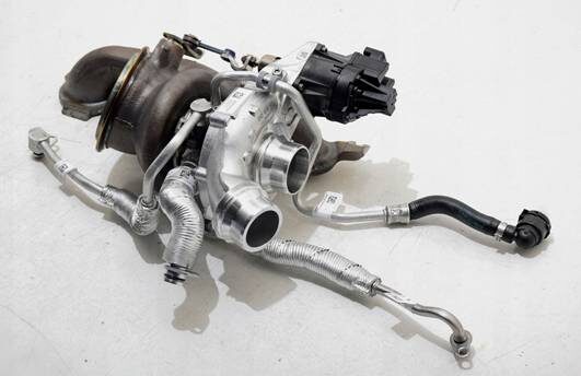 Турбокомпрессор с двигателя BMW B48.