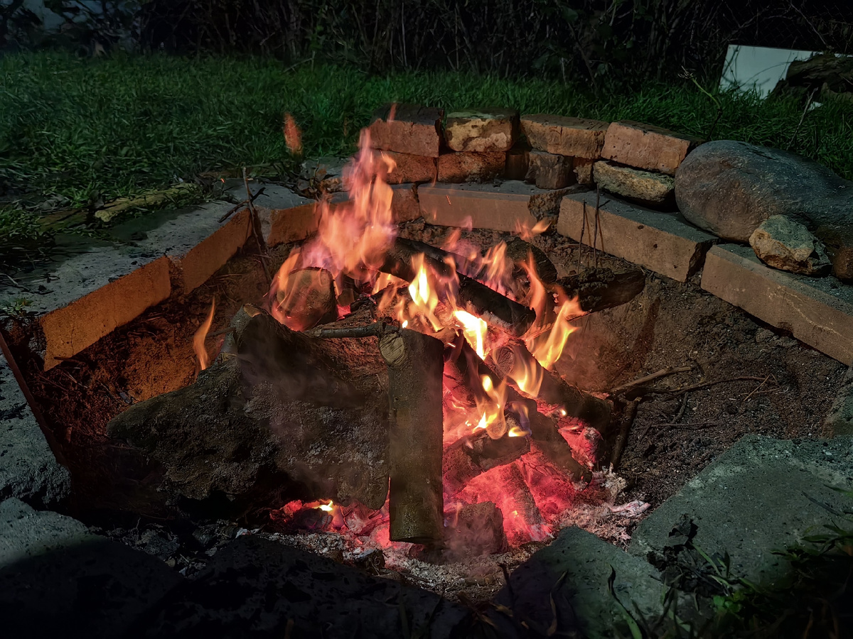 Не сильно получилось передать масштаб, но суть ясна. 