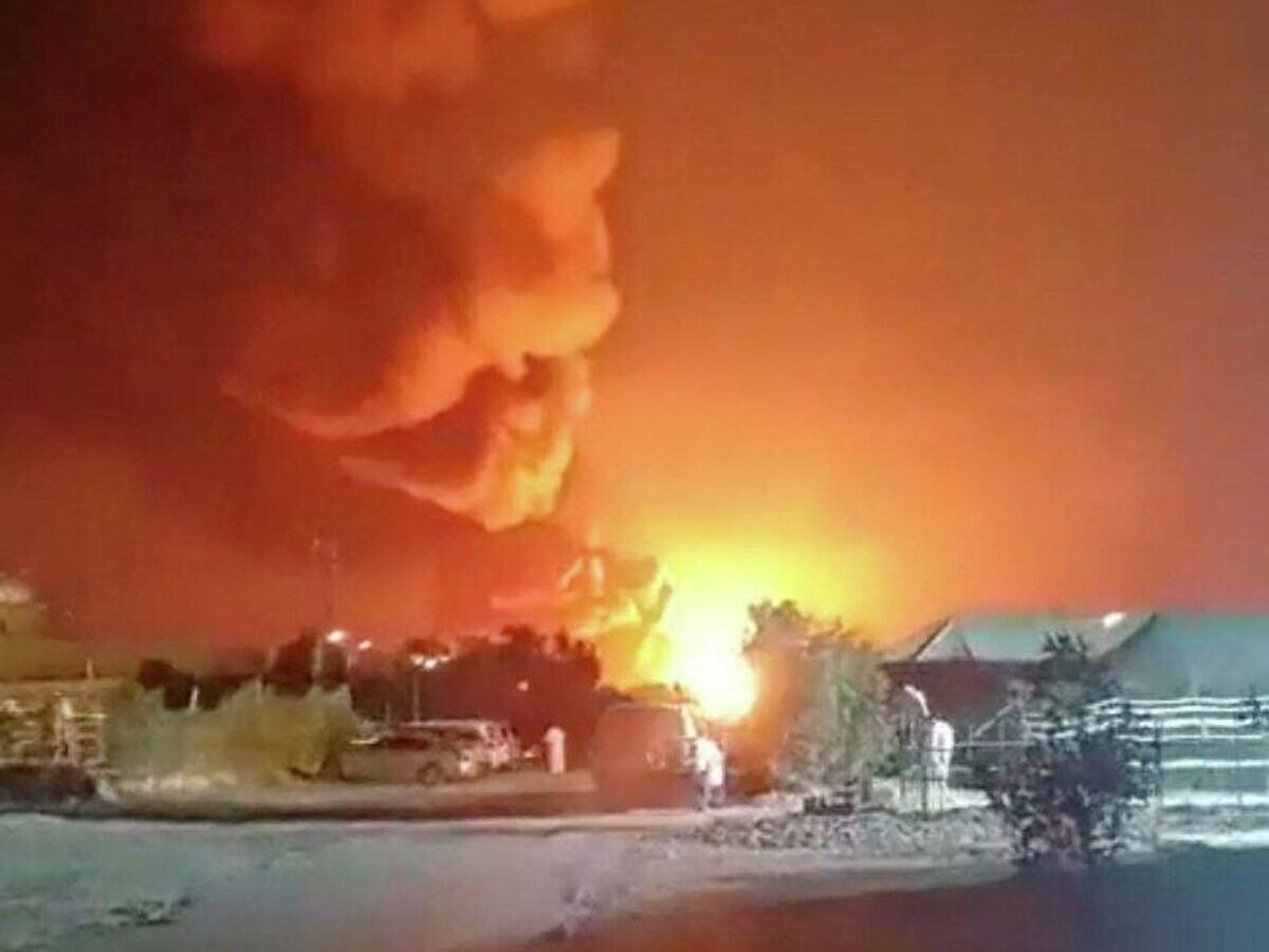    Взрыв на базе Али-Салем в Кувейте | © REUTERS / Social Media