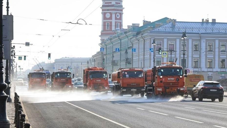    Улицы Петербурга моют "шампунем" Автор фото: Комитет по благоустройству