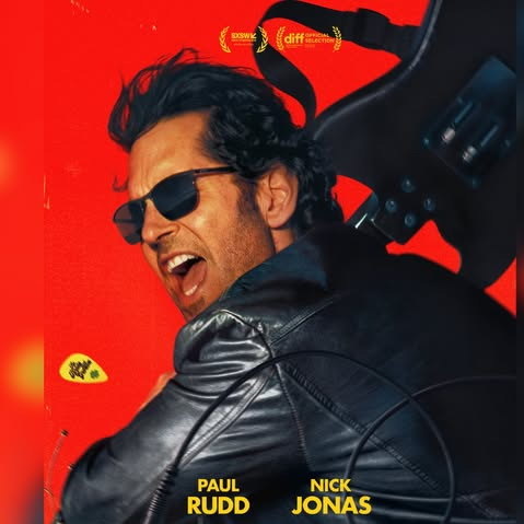     Пол Радд обвиняет Ника Джонаса в плагиате в трейлере фильма «Мощная баллада»