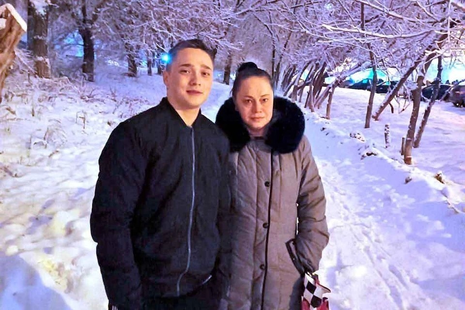    Сергей Ярашев с мамой Татьяной. социальные сети