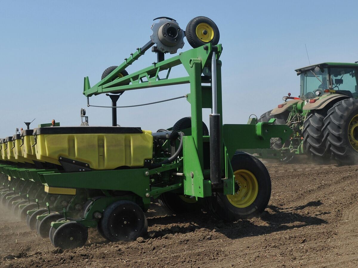    Посевные работы© РИА Новости . Сергей Пивоваров