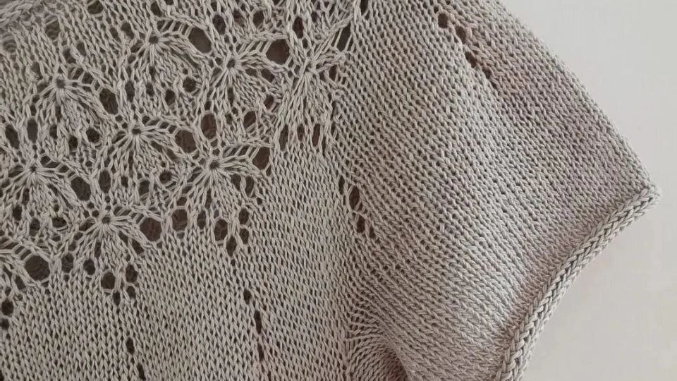 Круглые кокетки спицами . Схемы.