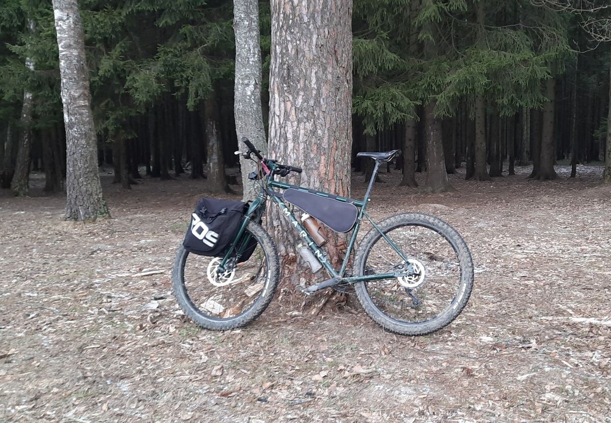 Красавец, у него не только 141 сзади, но еще и 110х9 впереди. Кошмар механика :)