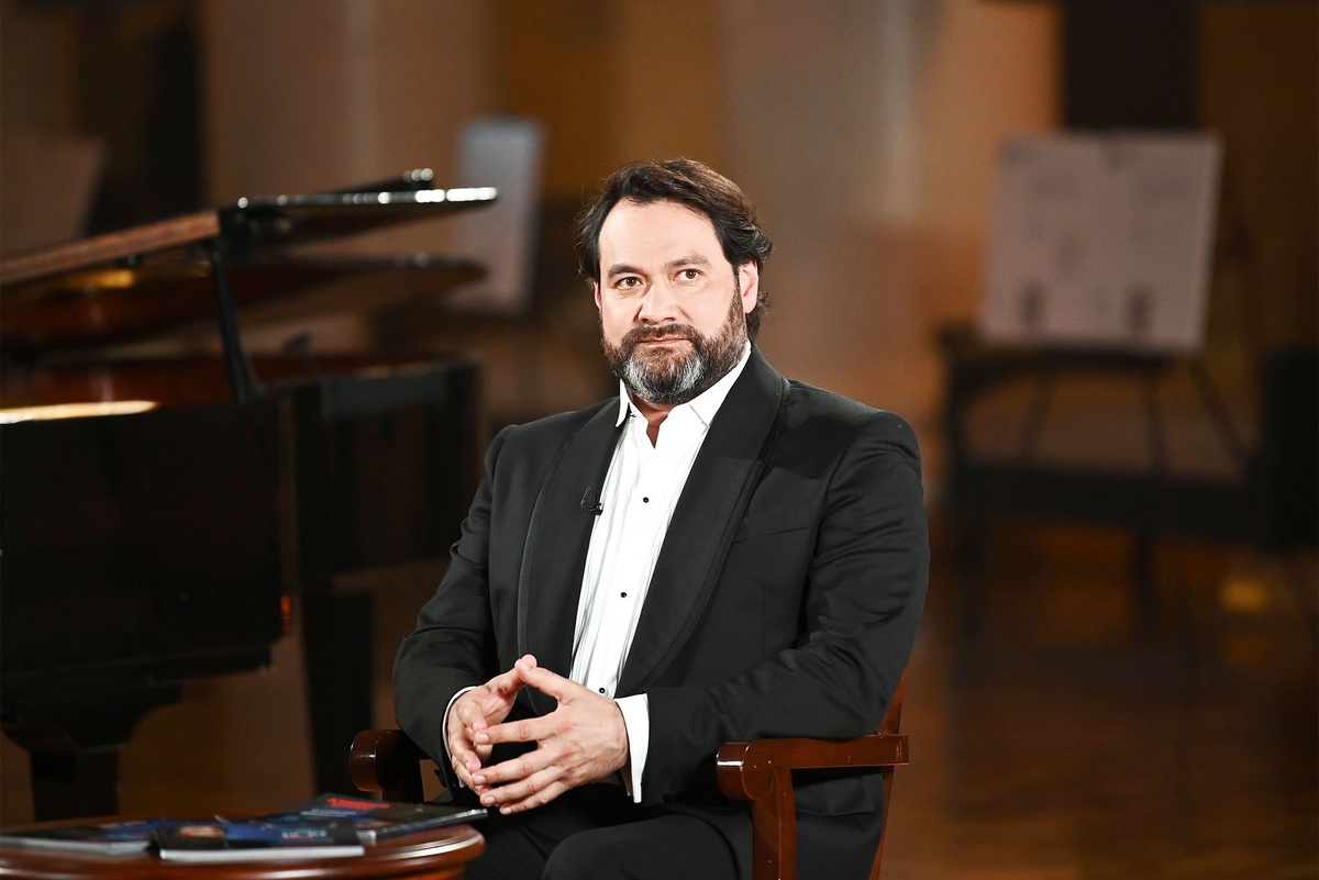    Ильдар Абдразаков: Многозадачность мне не мешает, а только вдохновляет. / РИА Новости