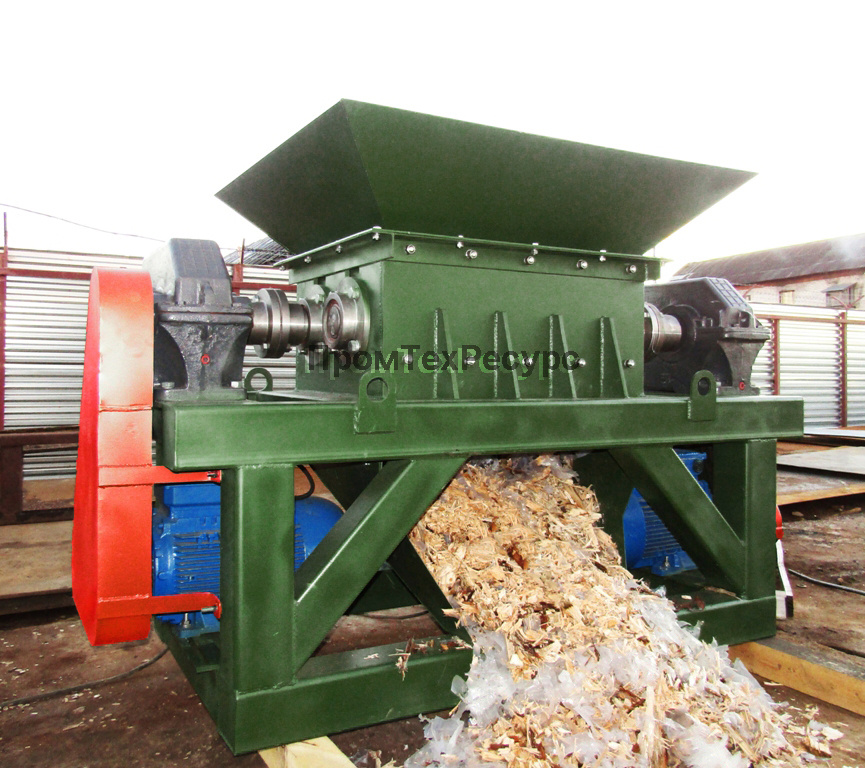 - Привет!! Не бойся!! ))Я друг!!! :)) 