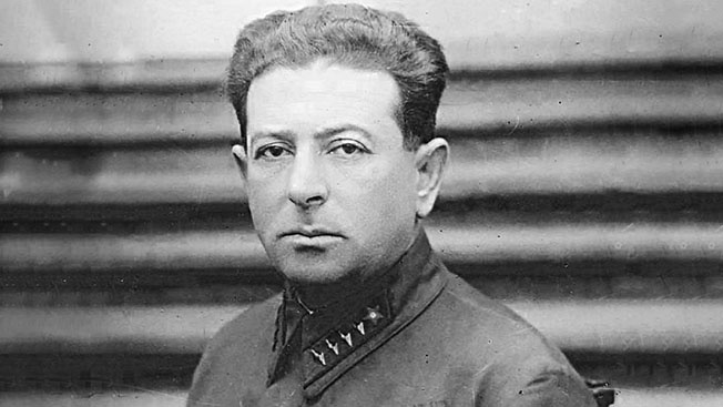 Лев Захарович Мехлис