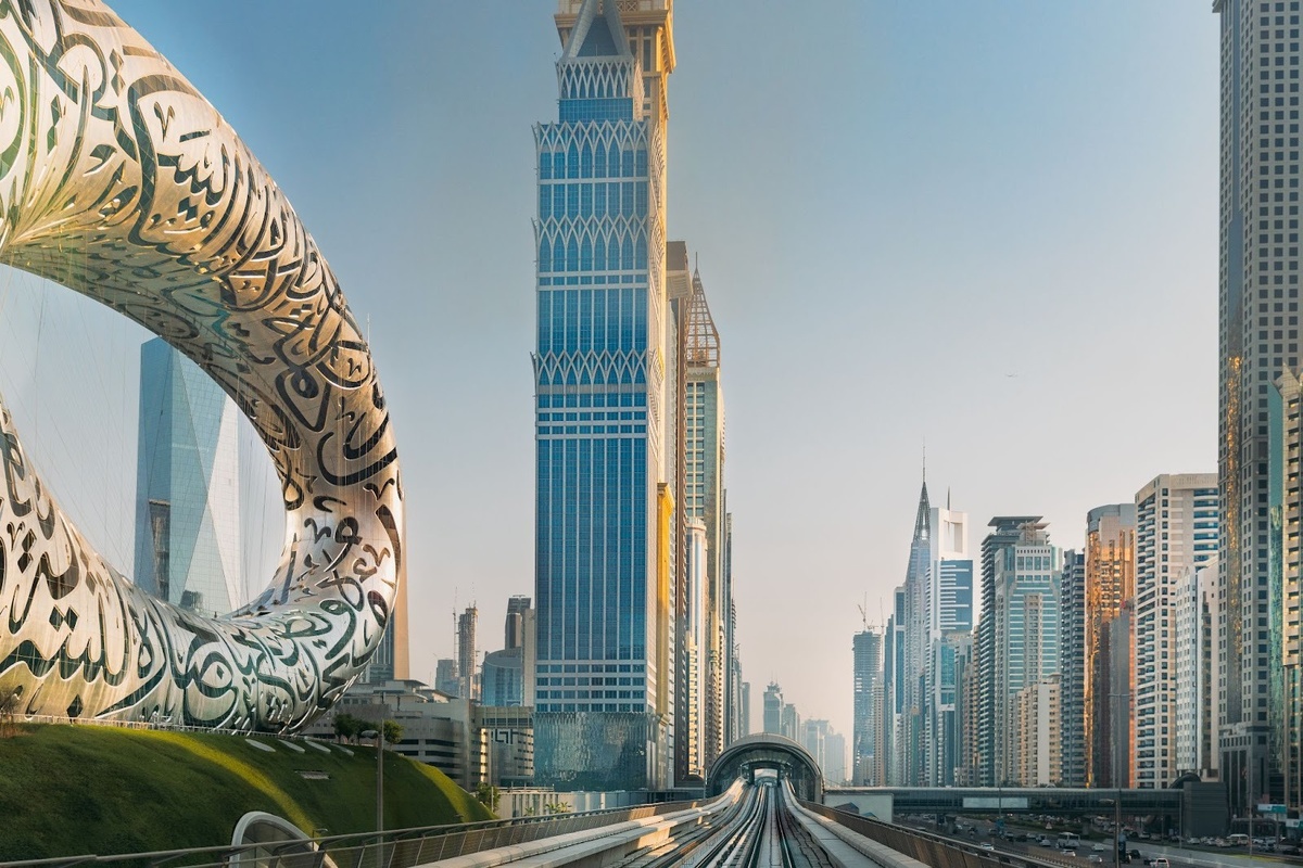 Карты для оплаты в Дубае