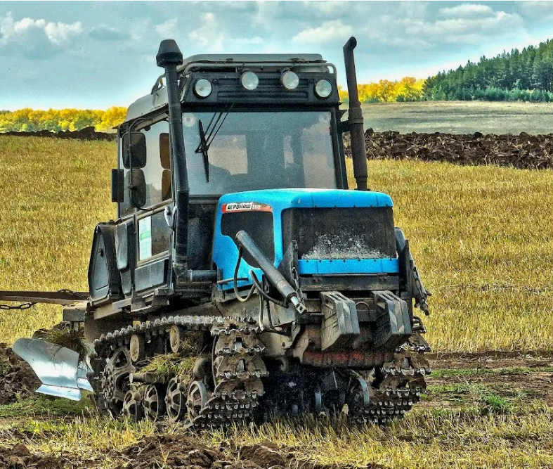 Фото 1: АГРОМАШ‑90ТГ