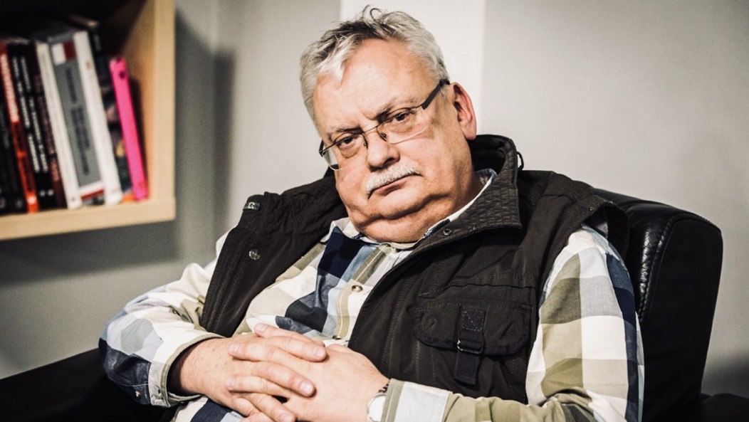 Анджей Сапковский (род. 21.06.1948 г.) – польский писатель-фантаст и публицист.