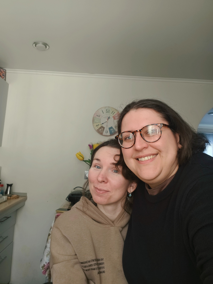 С Сашей дома