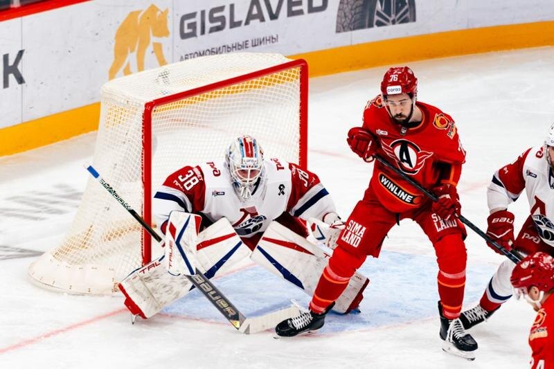    Фото: пресс-службы ХК «Автомобилист» / Момент матча