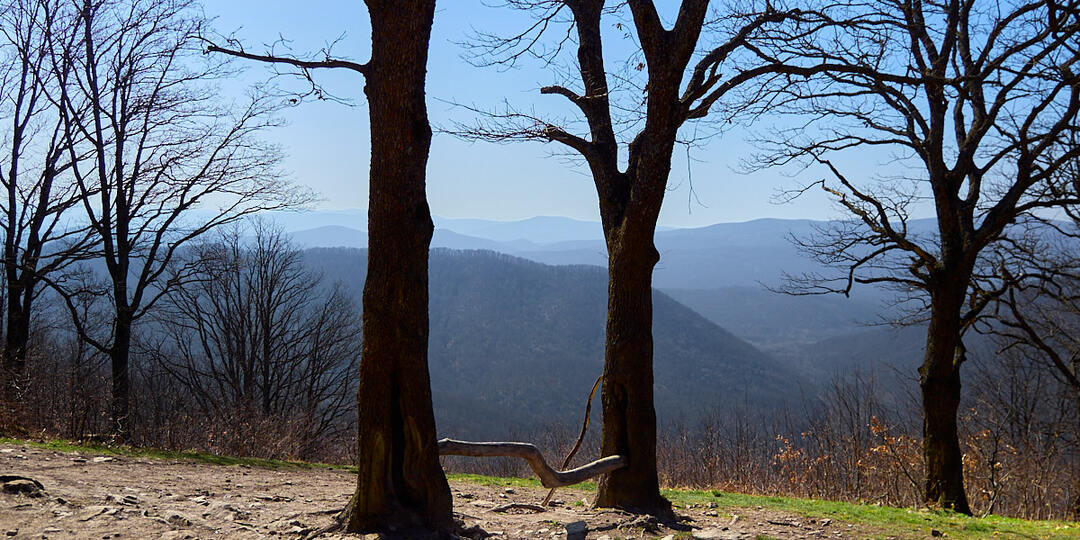 Горячий Ключ. Прогулка через смотровую площадку на Мальцев ручей.