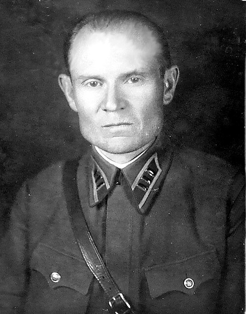 Павел Ефремович Морозов (29 июня 1896 — 28 октября 1941) — советский военный деятель, полковник, участник Первой мировой, Гражданской, советско-польской и Великой Отечественной войны
