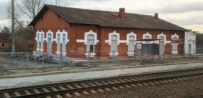 Вокзал железнодорожной станции Шаблиевка. 2024 г.