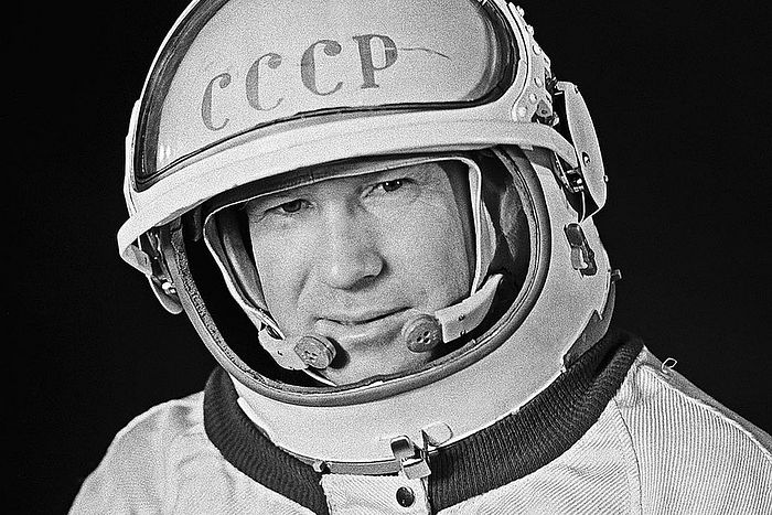 Летчик-космонавт СССР, военный летчик 1 класса, генерал-майор авиации, дважды Герой Советского Союза Алексей Леонов. 1961 год. Источник: pravoslavie.ru/