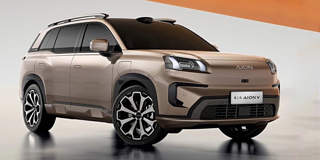 В России стартуют продажи нового электрического кроссовера GAC Aion V