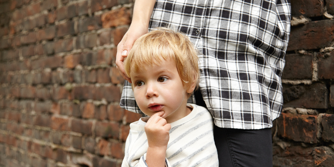 «Я боялась, что дочку заберут»: как сохранить ребёнка в семье, когда кажется, что выхода нет