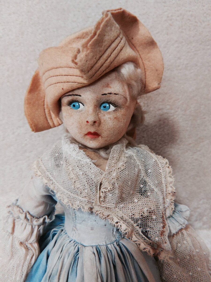 Антикварная кукла фирмы Личи, частная коллекция