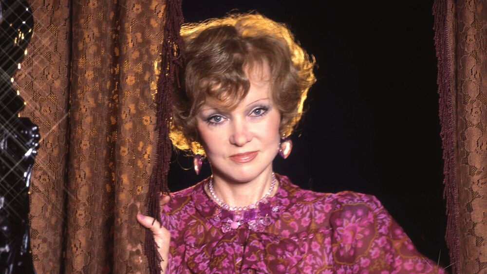 Людмила Гурченко решила совместить полезное с приятным, положила глаз на Квашу