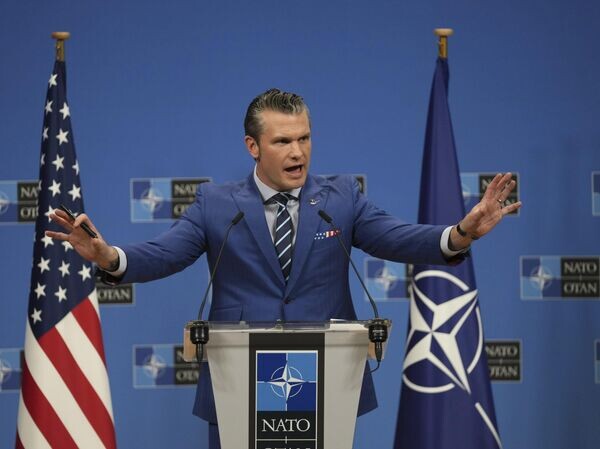    © AP Photo / Virginia Mayo