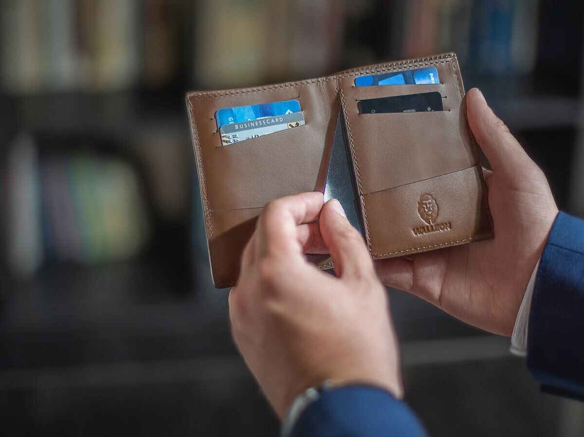    Банковские карты© Unsplash/Georgi Dyulgerov