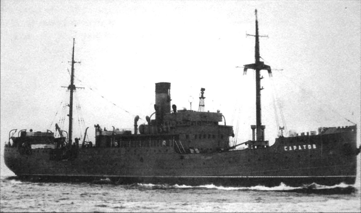   Фото: б. Парис, ПКЗ “Саратов”/из альбома ст.матроса в отставке Люст Г.Д.