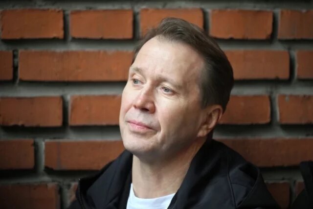    За что народный артист РФ Евгений Миронов любит Достоевского?